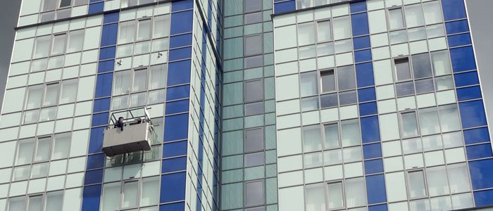 window cleaning contractors in London